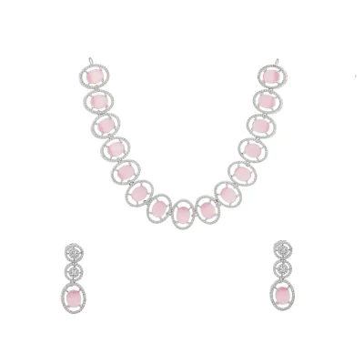 GEM ROUNDED WITH DIAMOND RINGS NECK PIECE