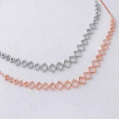 OVAL SHAPED DIAMOND RINGS NECK PIECE