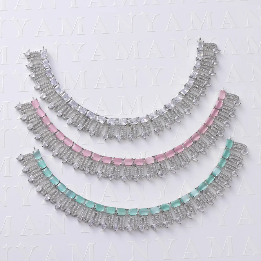 TUBBED SPECIFIED DIAMOND HANGGINGS NECKLACE
