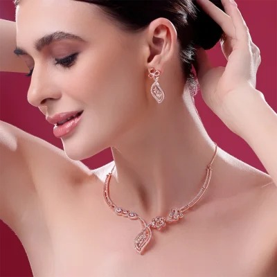 DELEGANCE WITH SIMPLICITY NECKLACE