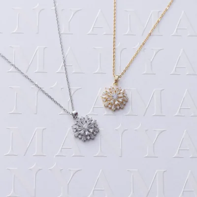 FLOWER EMERGING DIAMONDS