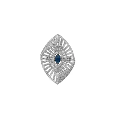 EYE SHAPED ELEGANCE