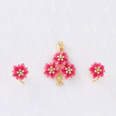 CLUSTER OF PRINCESS FLOWERS