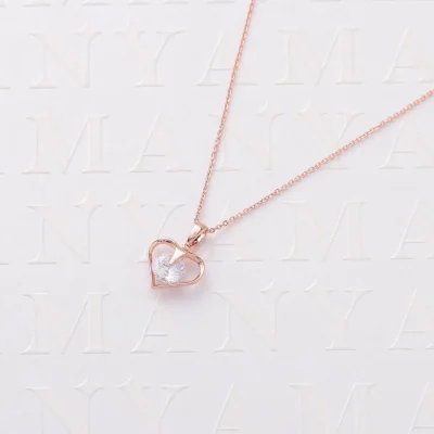 DIAMOND IN HEART PENDENT
