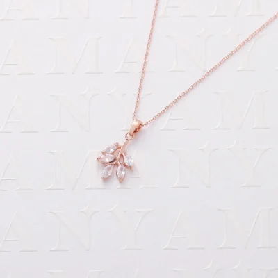 PETTLED STONE PENDENT