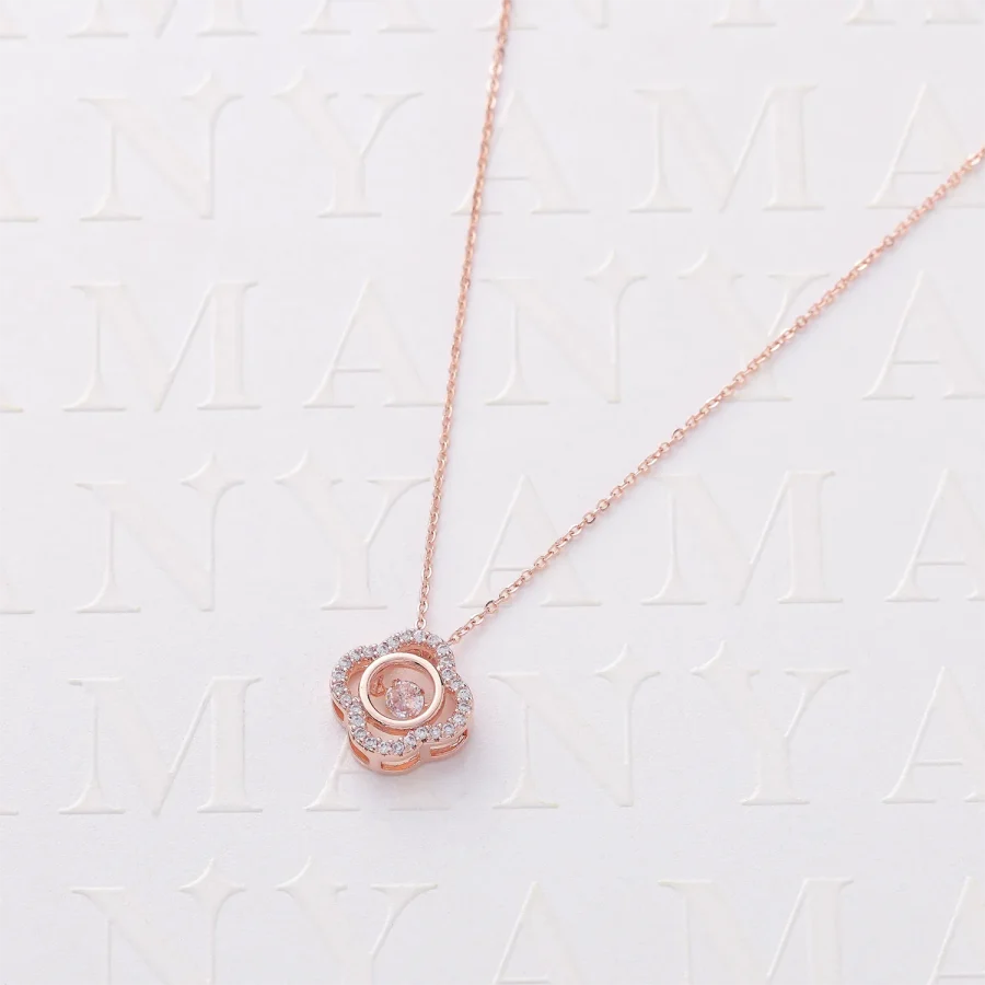 DELICATE TOUCH PENDENT