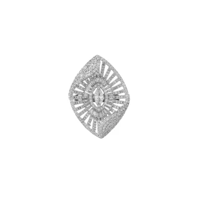EYE SHAPED ELEGANCE