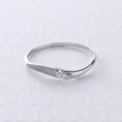 DIAMOND WAVE CHARM