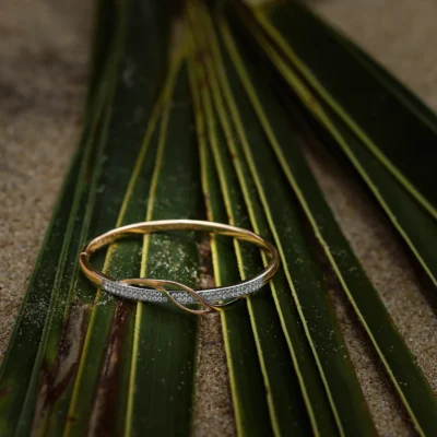 ELEGANCE GOLD DIAMOND
