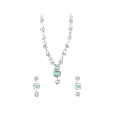 EMERALD BLOOM DIAMOND NECKLACE
